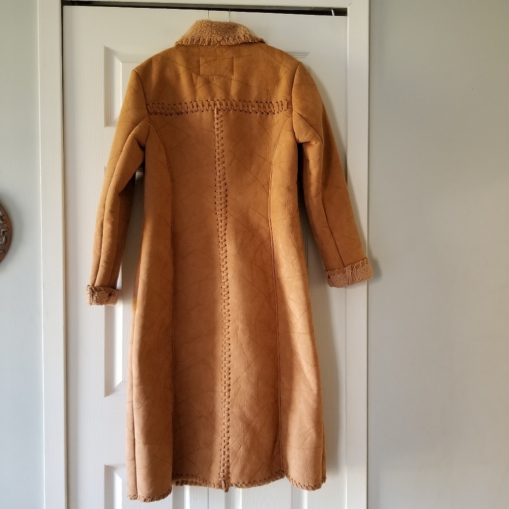 š§„CAMEL LONG COAT - Picture 8 of 10